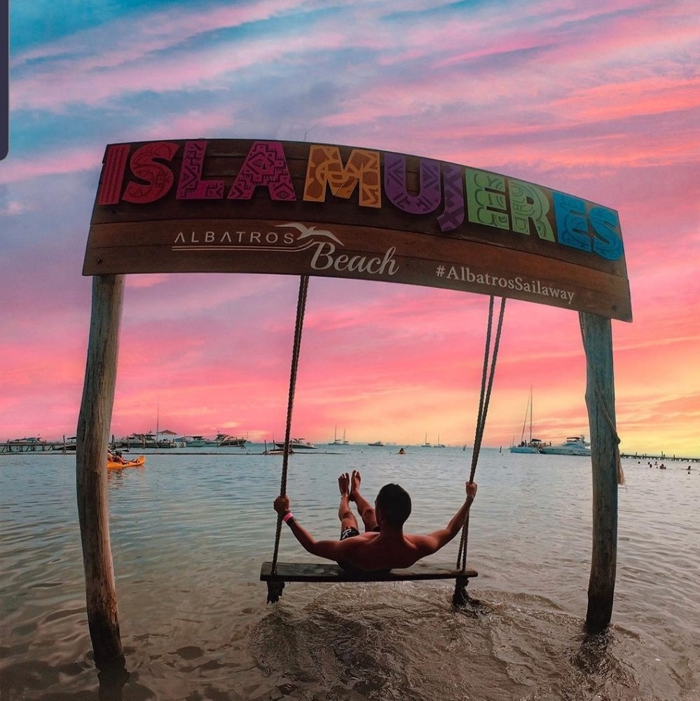 Meet your Posher, Jenn